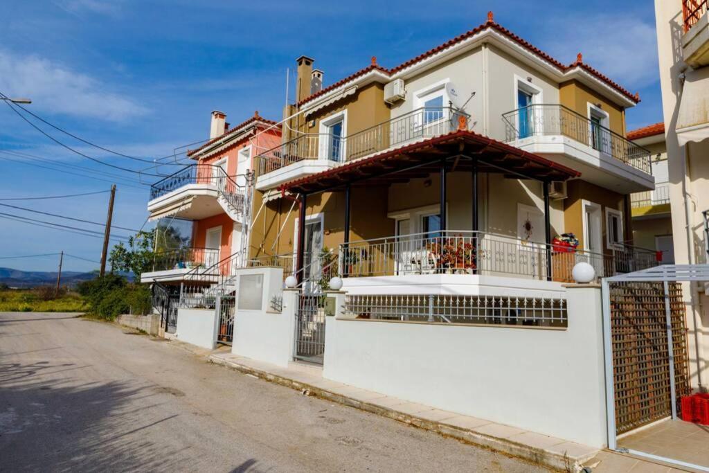 Jilda S Apartment With Private Garden! Nafplio Exteriér fotografie